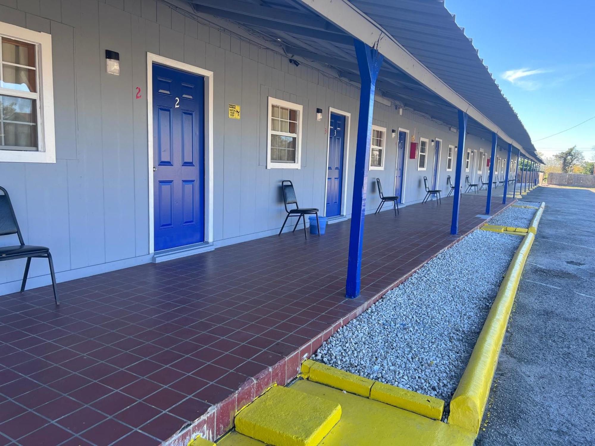 Refugio Budget Inn מראה חיצוני תמונה